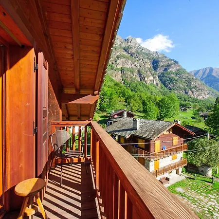 Lägenhet Anita Haus - *